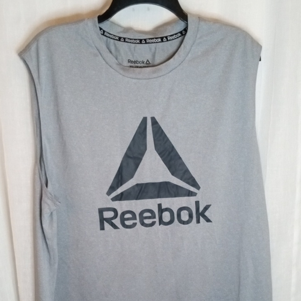 Reebok Gray Sleeveless Shirt